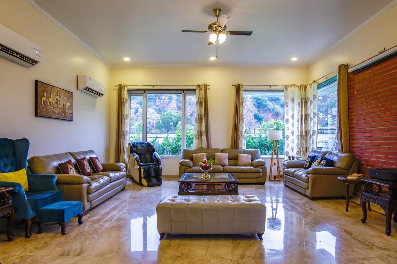 Stayvista At Hillside Paradise Dhauj Luaran gambar